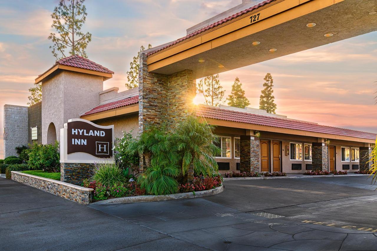 Hyland Inn بري المظهر الخارجي الصورة