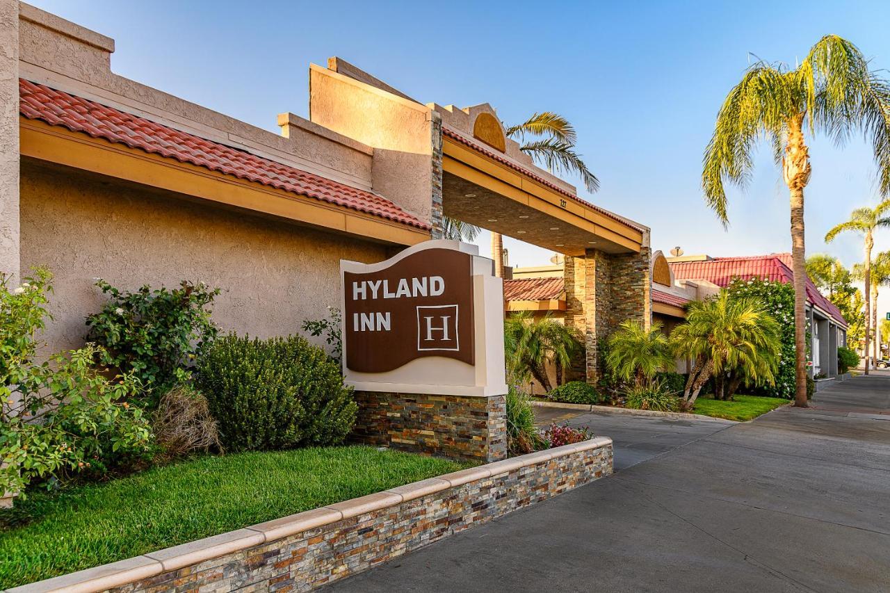 Hyland Inn بري المظهر الخارجي الصورة