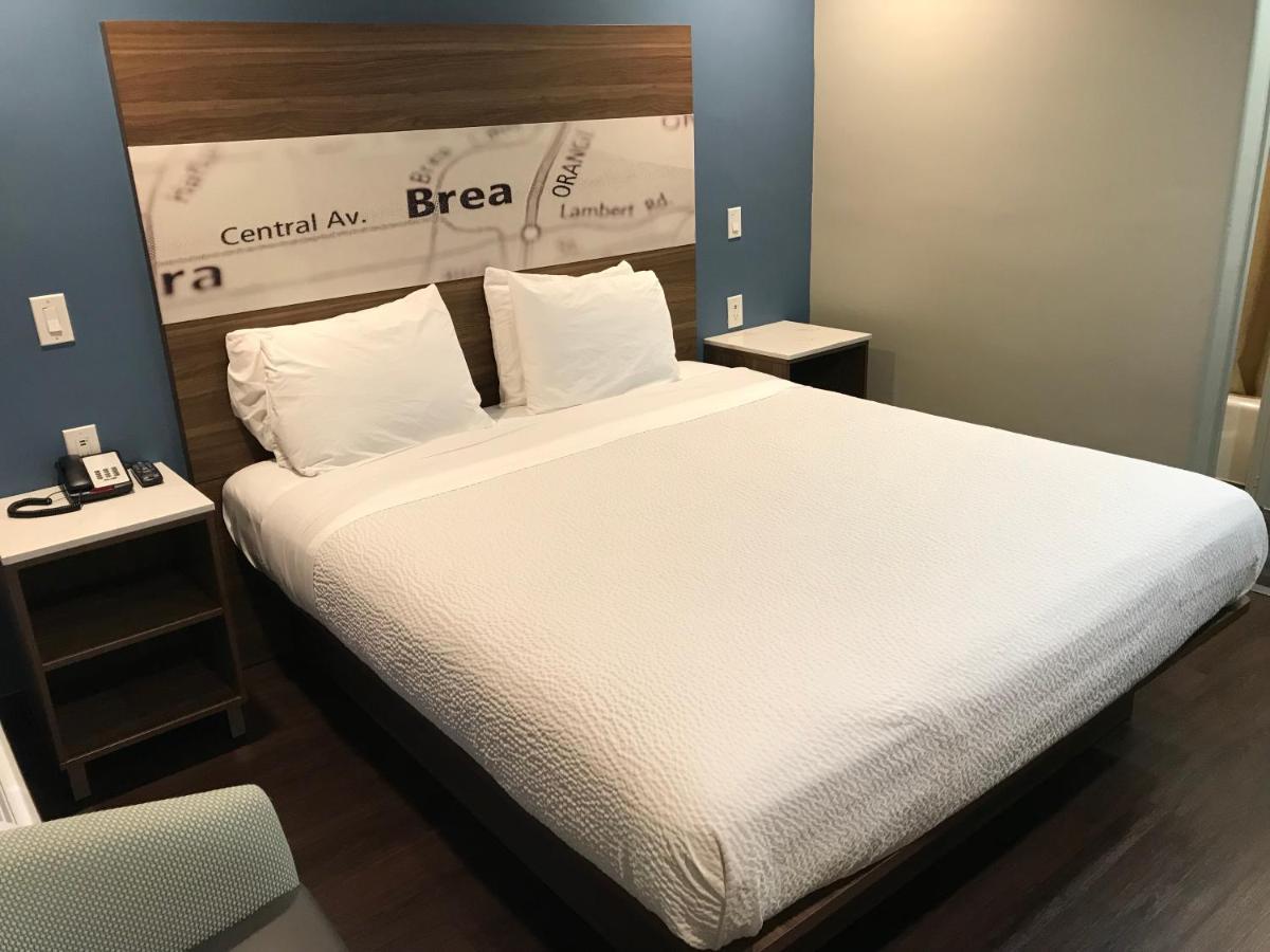 Hyland Inn بري المظهر الخارجي الصورة