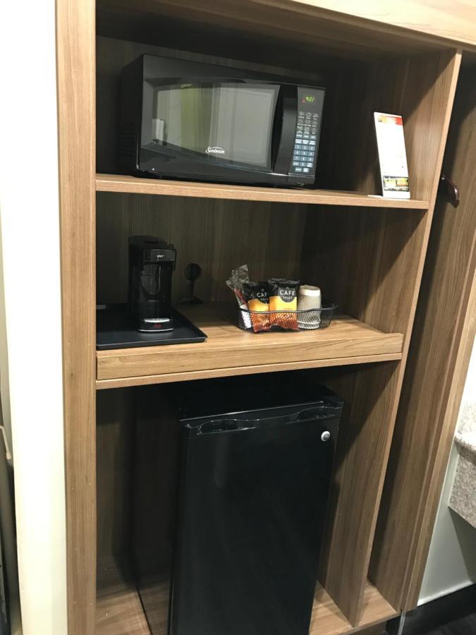 Hyland Inn بري المظهر الخارجي الصورة
